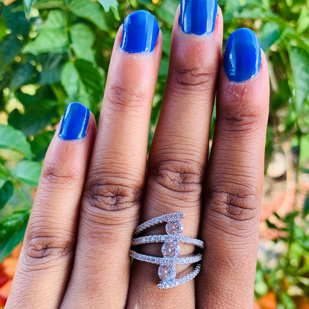 New Round Zirconia Ring